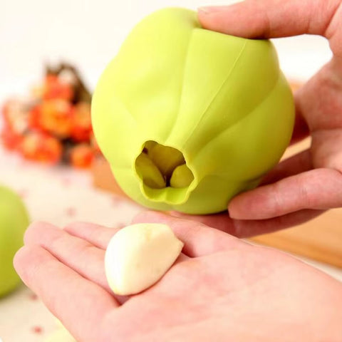 Effortless Garlic Stripping Tool for Kitchen